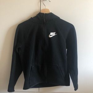 Nike Boys Tech Fleece